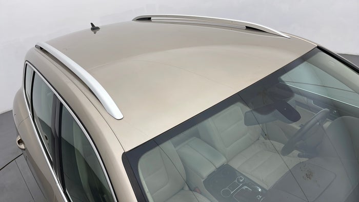 VOLKSWAGEN TOUAREG-Roof/Sunroof View