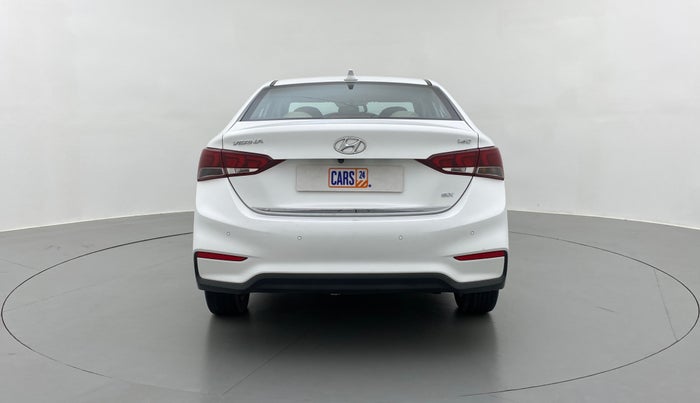 2018 Hyundai Verna 1.6 CRDI SX, Diesel, Manual, 56,082 km, Back/Rear