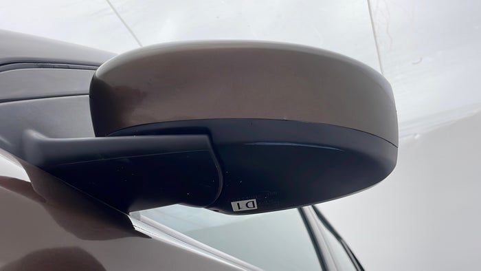 NISSAN KICKS-ORVM LHS Scratch