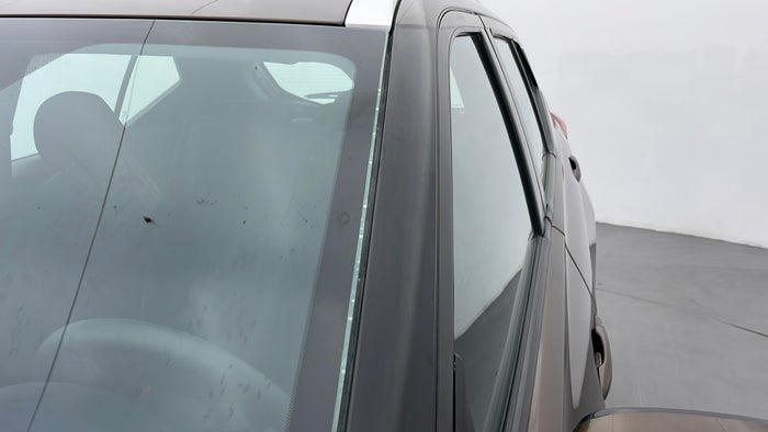 NISSAN KICKS-Pillar LHS A Faded