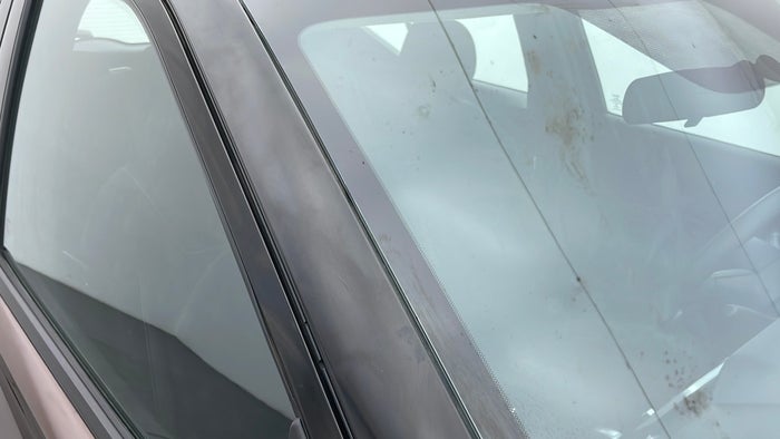 NISSAN KICKS-Pillar RHS A Faded