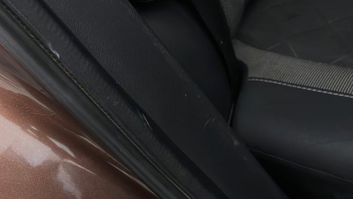 NISSAN KICKS-Quarter Panel RHS Scratch