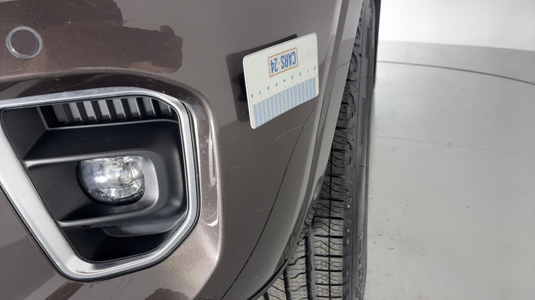 2023 Ford Everest Platinum (4WD), Automatic, 23482 km, Bumper Front Scratch