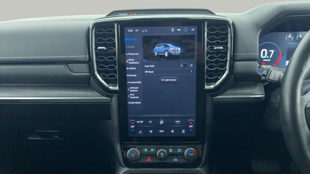 2023 Ford Everest Platinum (4WD), Automatic, 23482 km, Infotainment System