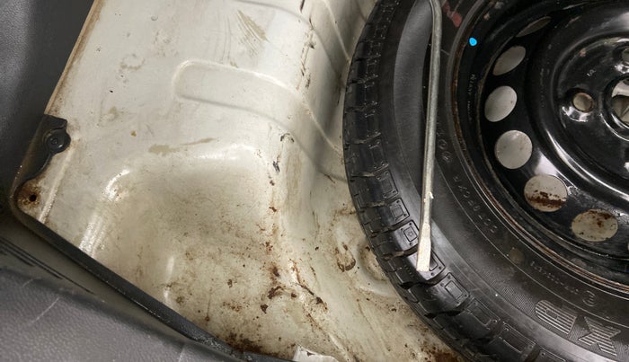 2018 Maruti Alto 800 LXI, Petrol, Manual, 16,179 km, Boot floor - Slight discoloration