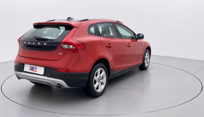 2015 Volvo V40 Cross Country T4 MOMENTUM, Petrol, Automatic, 21,635 km, Right Back Diagonal