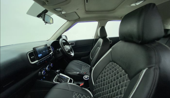 2019 Hyundai VENUE 1.0 TURBO GDI SX+ AT, Petrol, Automatic, 71,423 km, Right Side Front Door Cabin