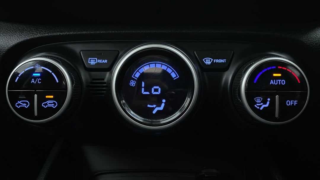 Automatic Climate Control 