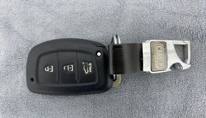 2015 Hyundai Creta 1.6 SX PLUS PETROL, Petrol, Manual, 38,818 km, Key Close Up