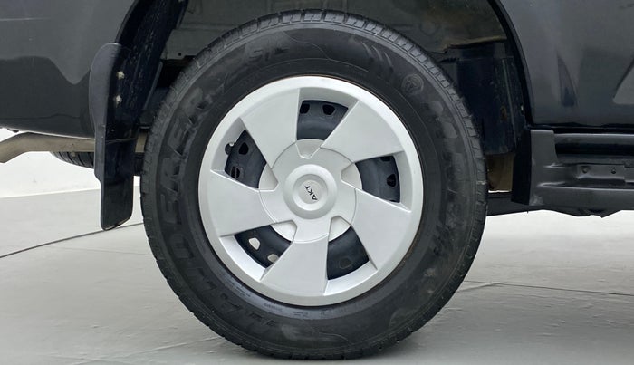 2019 Mahindra Scorpio S7 140 BHP 2WD, Diesel, Manual, 35,956 km, Right Rear Wheel