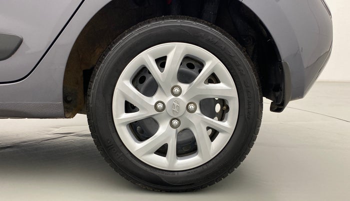 2019 Hyundai Grand i10 MAGNA 1.2 VTVT, Petrol, Manual, 4,229 km, Left Rear Wheel