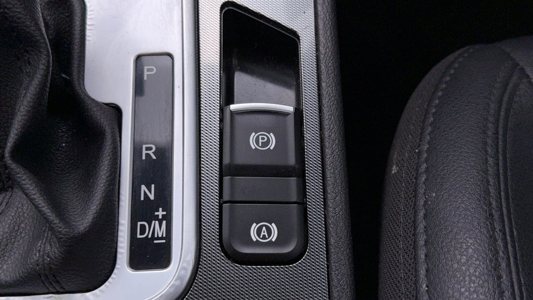 2017 Haval H6 Lux, Automatic, 128514 km, Handbrake