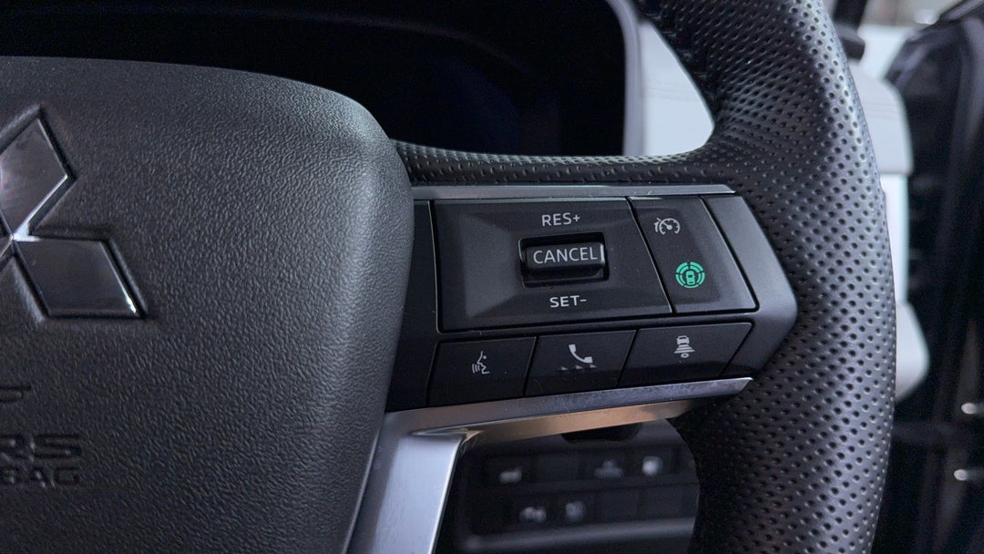 2023 Mitsubishi Outlander Phev Exceed 5+2 Seat (AWD), Automatic, 73779 km, Cruise Control