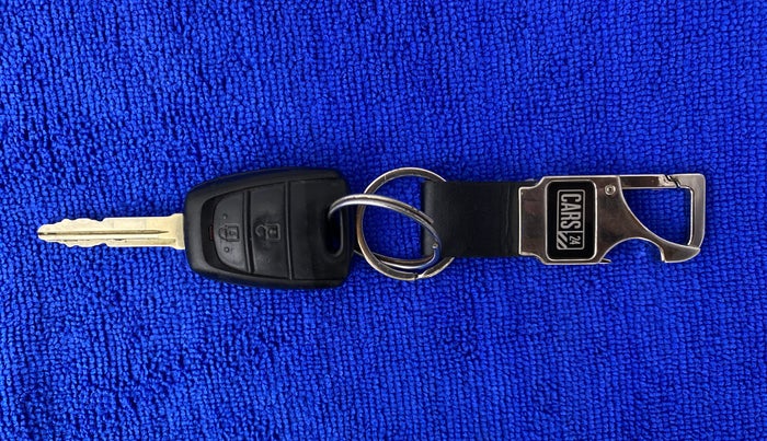 2019 Hyundai Grand i10 SPORTZ 1.2 KAPPA VTVT, Petrol, Manual, 32,723 km, Key Close Up