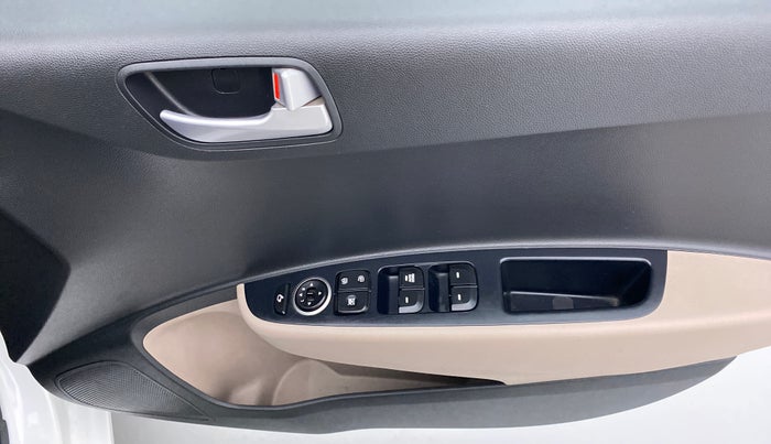 2019 Hyundai Grand i10 SPORTZ 1.2 KAPPA VTVT, Petrol, Manual, 32,723 km, Driver Side Door Panels Control