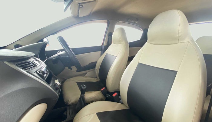 2015 Hyundai Eon ERA PLUS, Petrol, Manual, 22,818 km, Right Side Front Door Cabin