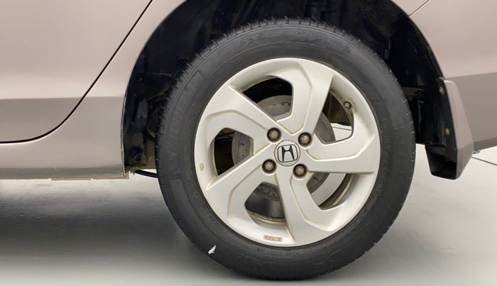 2016 Honda City V MT PETROL, Petrol, Manual, 41,224 km, Left Rear Wheel