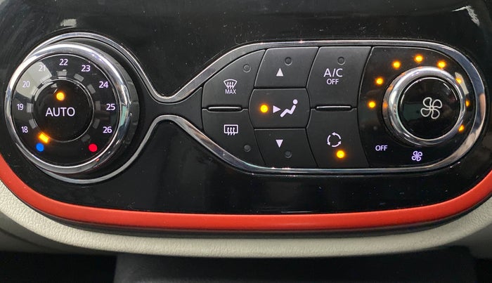2019 Renault Captur PLATINE PETROL DUAL TONE, Petrol, Manual, 26,583 km, Automatic Climate Control