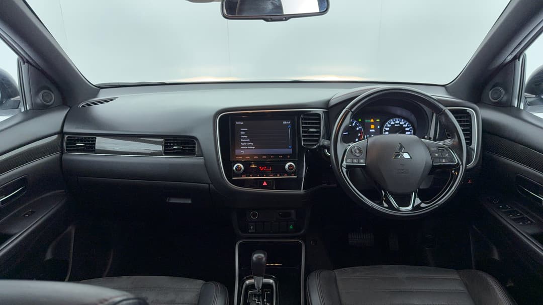 2021 Mitsubishi Outlander Black Edition 7 Seat (2WD), Automatic, 108113 km, Dashboard View