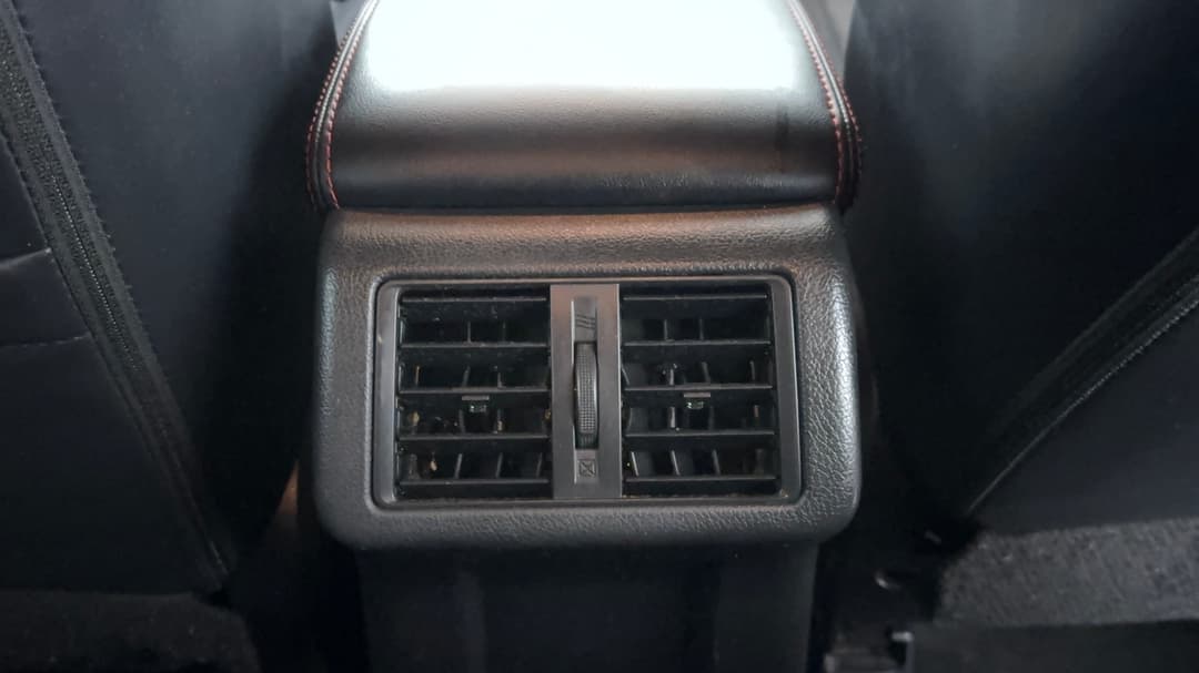 2021 Mitsubishi Outlander Black Edition 7 Seat (2WD), Automatic, 108113 km, Rear A/C Vent