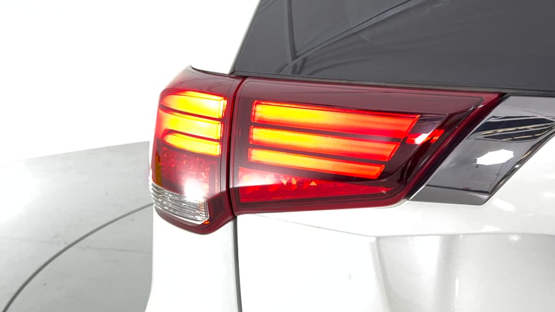 2021 Mitsubishi Outlander Black Edition 7 Seat (2WD), Automatic, 108113 km, Badge (Boot Left Side)