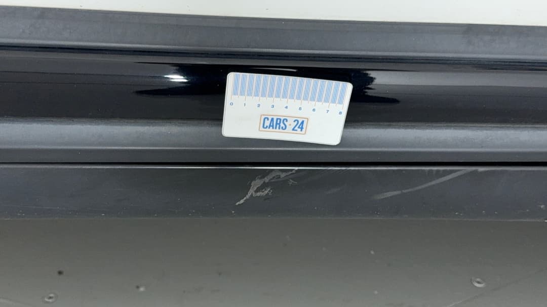 2021 Mitsubishi Outlander Black Edition 7 Seat (2WD), Automatic, 108113 km, Doors Front RHS Scratch