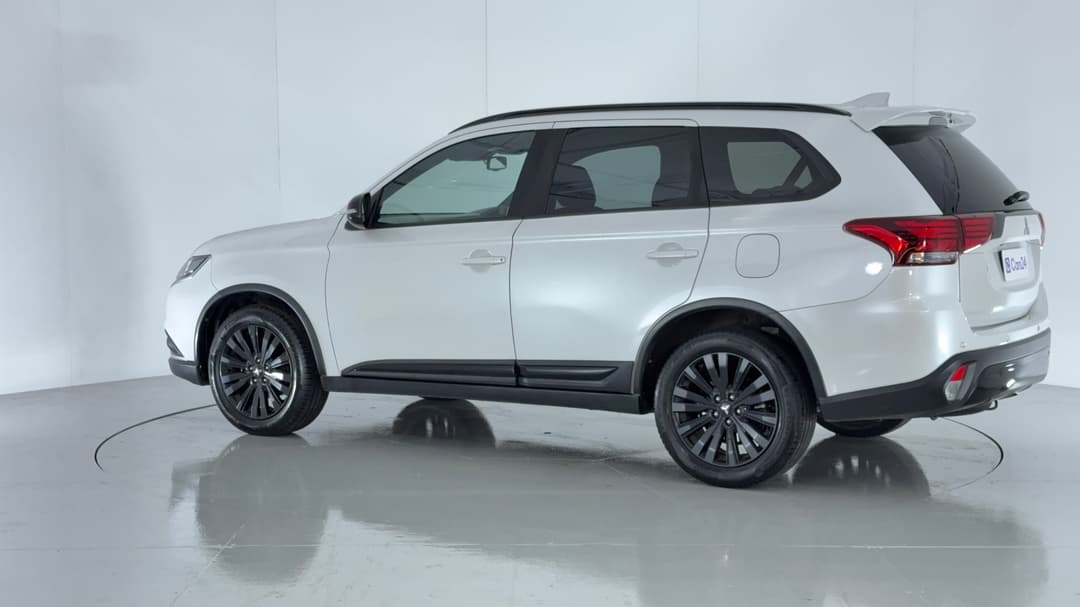2021 Mitsubishi Outlander Black Edition 7 Seat (2WD), Automatic, 108113 km, Left Back Diagonal (45- Degree) View