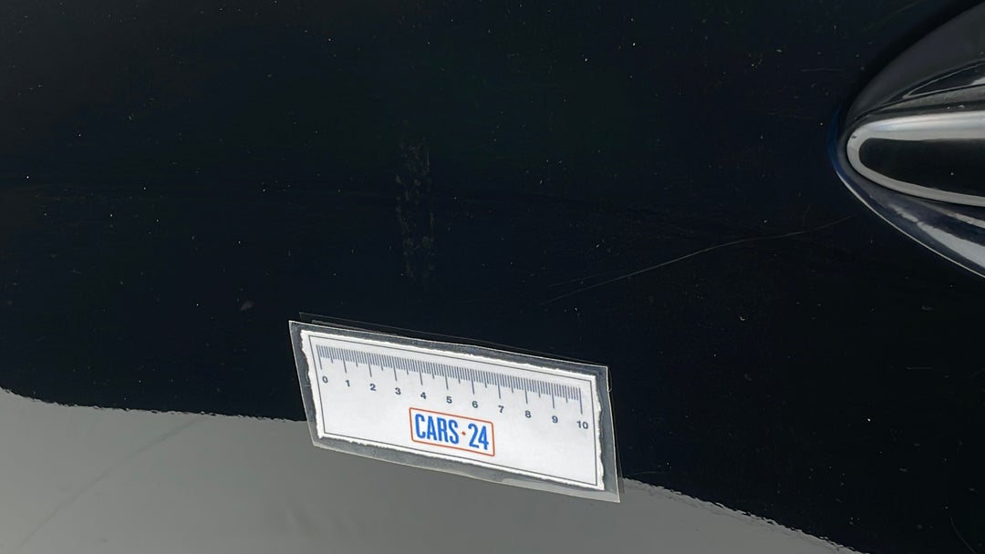 Doors Rear LHS Paint oxidation