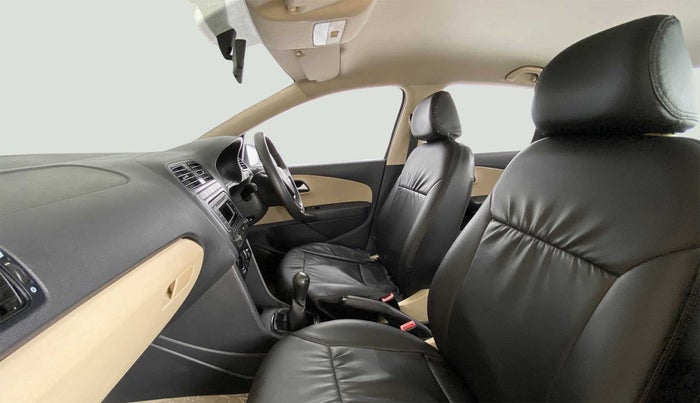 2016 Volkswagen Ameo COMFORTLINE 1.2, Petrol, Manual, 68,597 km, Right Side Front Door Cabin