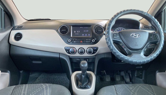 2018 Hyundai Grand i10 SPORTZ 1.2 KAPPA VTVT, Petrol, Manual, 31,166 km, Dashboard