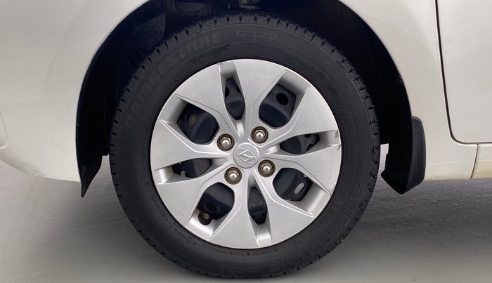 2017 Hyundai Xcent E PLUS, Petrol, Manual, 39,496 km, Left Front Wheel
