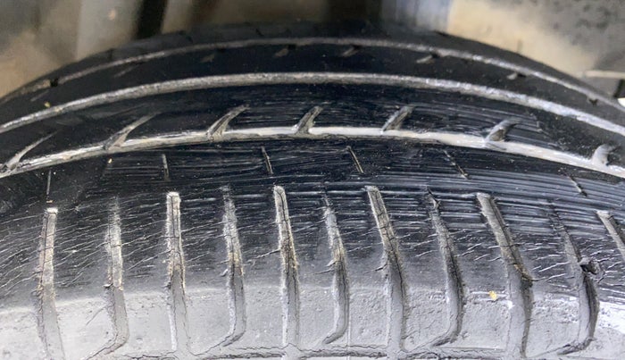 2014 Honda City VX CVT PETROL, Petrol, Automatic, 33,611 km, Left Rear Tyre Tread