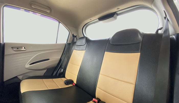 2019 Hyundai NEW SANTRO SPORTZ 1.1, Petrol, Manual, 45,424 km, Right Side Rear Door Cabin