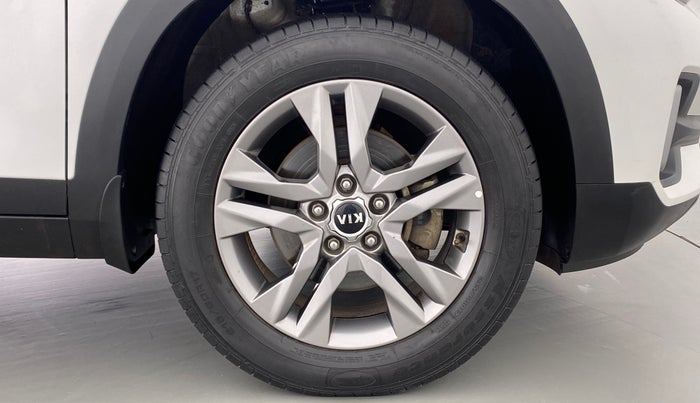 2019 KIA SELTOS HTX+ AT 1.5 DIESEL, Diesel, Automatic, 35,180 km, Right Front Wheel
