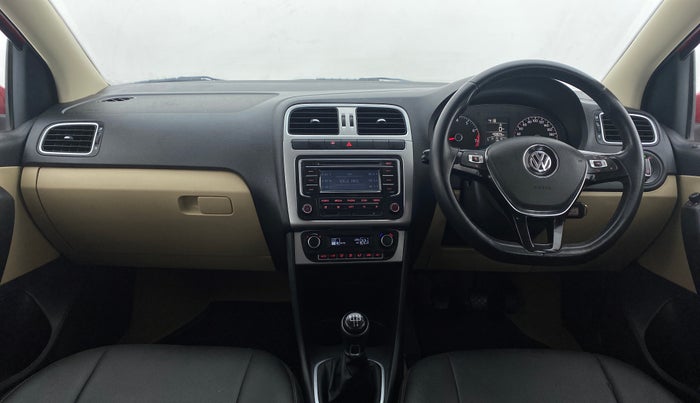 2015 Volkswagen Polo HIGHLINE1.2L PETROL, Petrol, Manual, 40,843 km, Dashboard