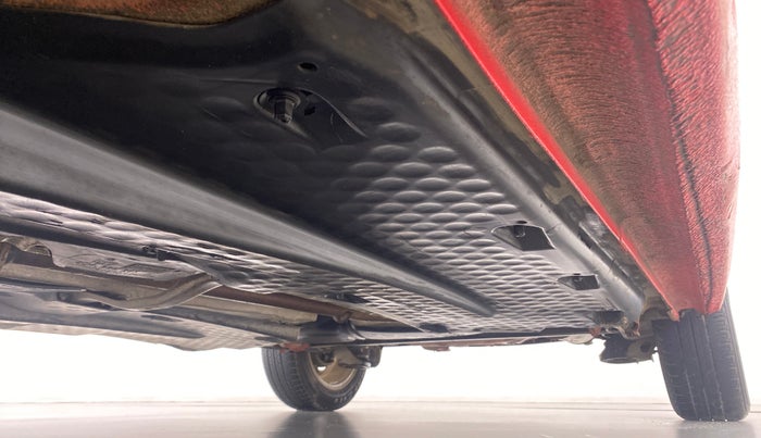 2015 Volkswagen Polo HIGHLINE1.2L PETROL, Petrol, Manual, 40,843 km, Right Side Underbody