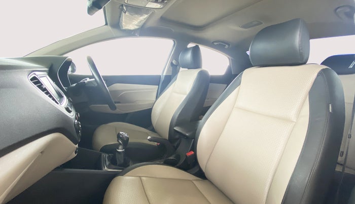 2019 Hyundai Verna 1.6 SX (O) CRDI MT, Diesel, Manual, 59,078 km, Right Side Front Door Cabin
