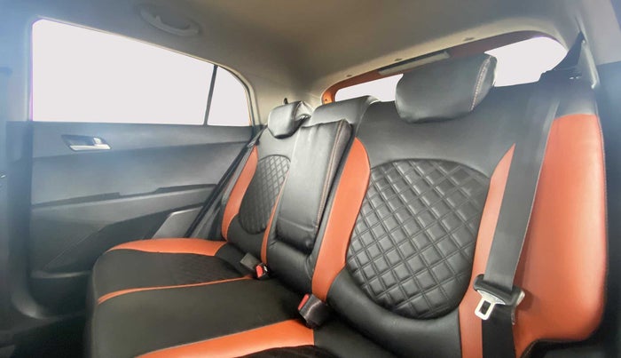 2019 Hyundai Creta 1.6 SX VTVT, Petrol, Manual, 22,278 km, Right Side Rear Door Cabin