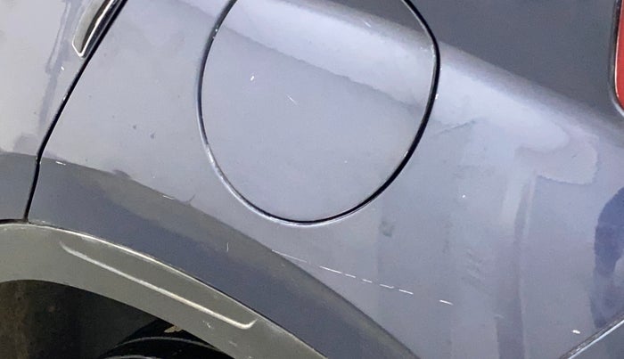 2020 Hyundai VENUE S 1.2, Petrol, Manual, 42,533 km, Left quarter panel - Minor scratches