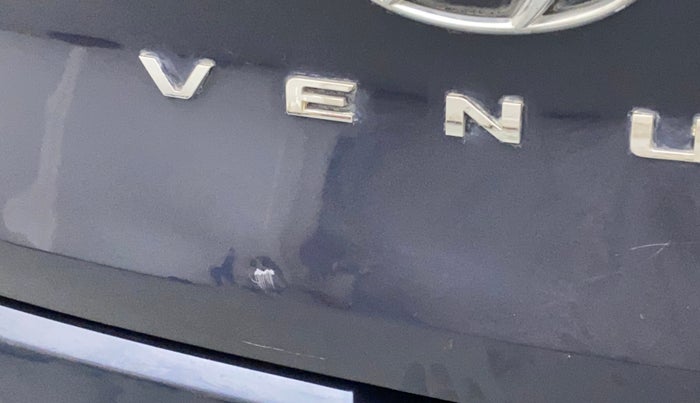 2020 Hyundai VENUE S 1.2, Petrol, Manual, 42,533 km, Dicky (Boot door) - Slightly dented