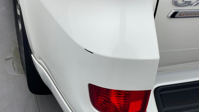 TOYOTA LAND CRUISER-Bumper Rear Scratch