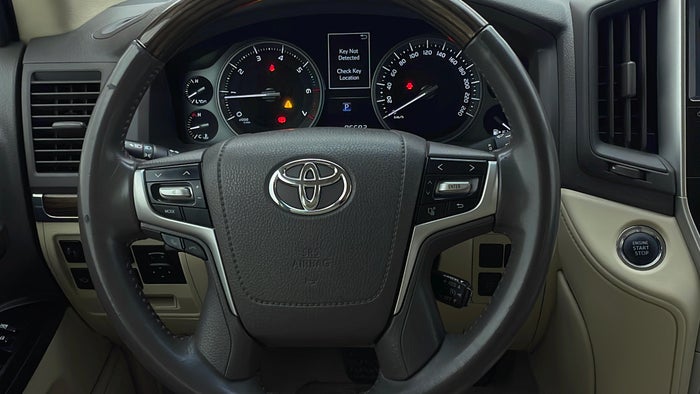 TOYOTA LAND CRUISER-Steering Wheel Trim Scratch