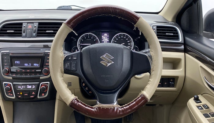 2016 Maruti Ciaz ZXI, Petrol, Manual, 27,972 km, Steering Wheel Close Up
