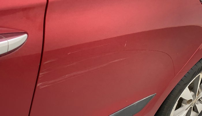 2014 Hyundai Elite i20 Sportz(O) 1.4 CRDi MT, Diesel, Manual, 90,059 km, Rear left door - Minor scratches
