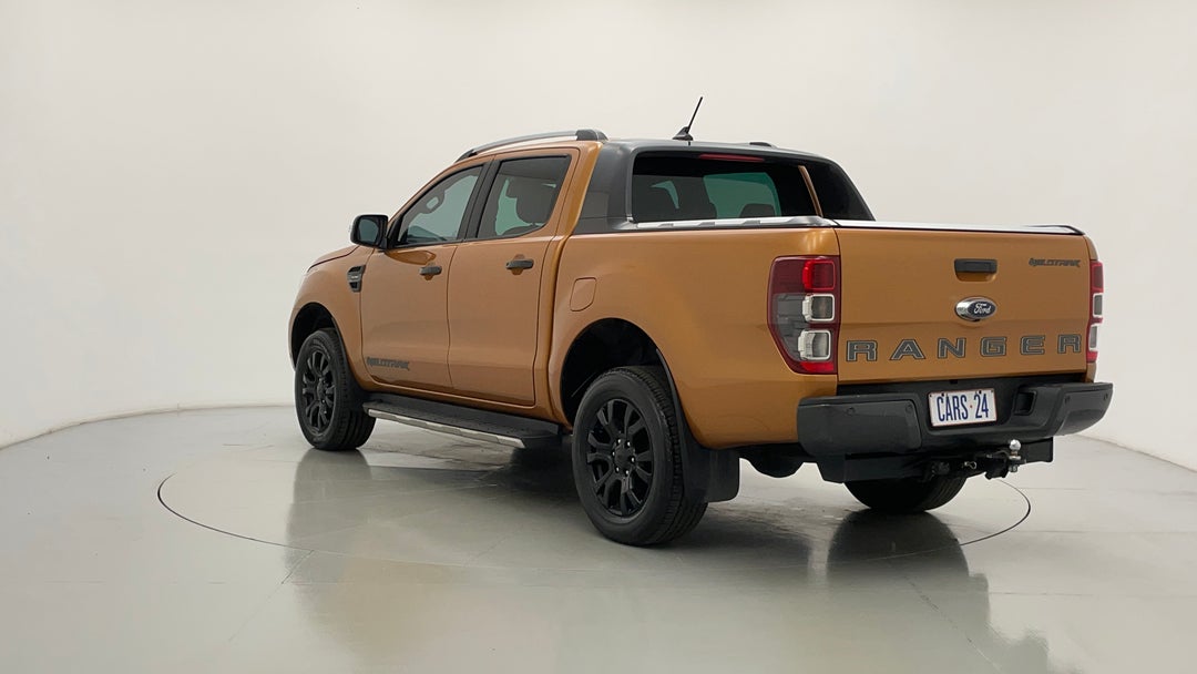 Left Back Diagonal (45- Degree) View