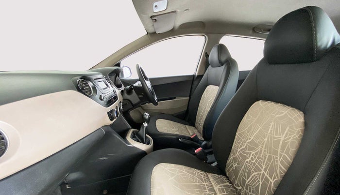 2016 Hyundai Grand i10 SPORTZ 1.2 KAPPA VTVT, Petrol, Manual, 56,871 km, Right Side Front Door Cabin