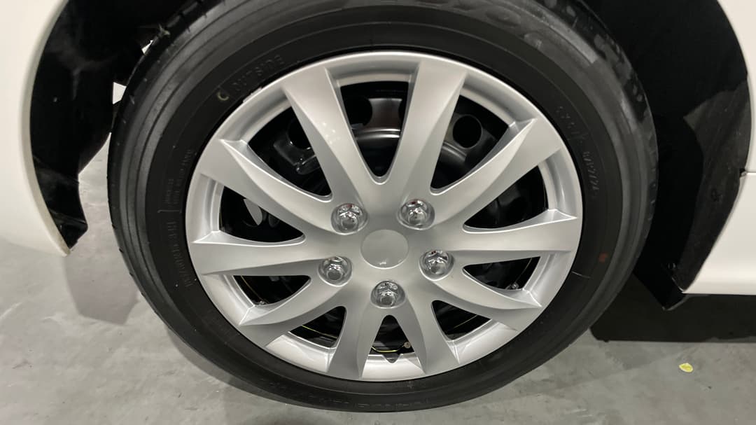 2024 Toyota Yaris Ascent Sport Hybrid, Automatic, 28050 km, Right Rear Wheel