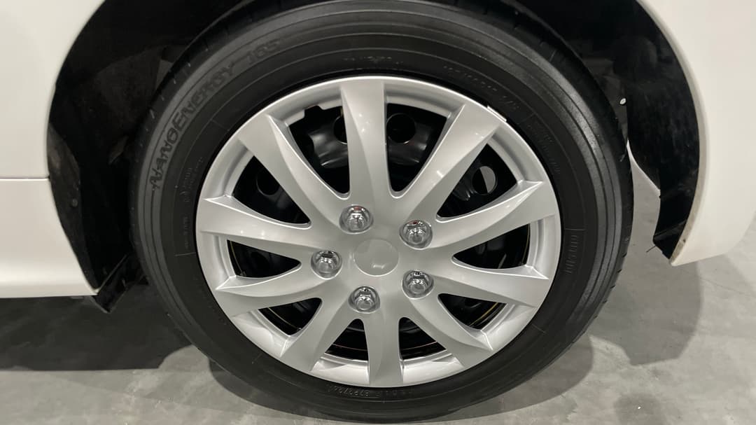2024 Toyota Yaris Ascent Sport Hybrid, Automatic, 28050 km, Left Rear Wheel