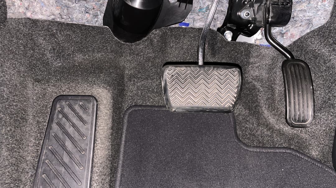 2024 Toyota Yaris Ascent Sport Hybrid, Automatic, 28050 km, Pedals and Footmat