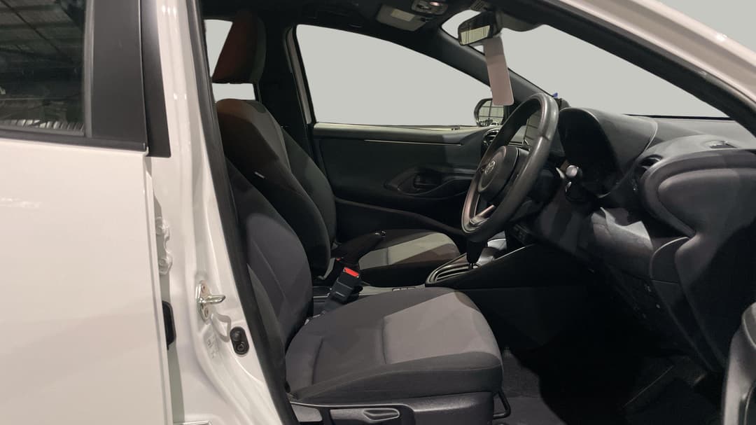 2024 Toyota Yaris Ascent Sport Hybrid, Automatic, 28050 km, Right Side Front Door Cabin View